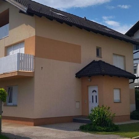 Apartmani Horvat - วาราซดินสเค โทพลิเซ ภายนอก รูปภาพ