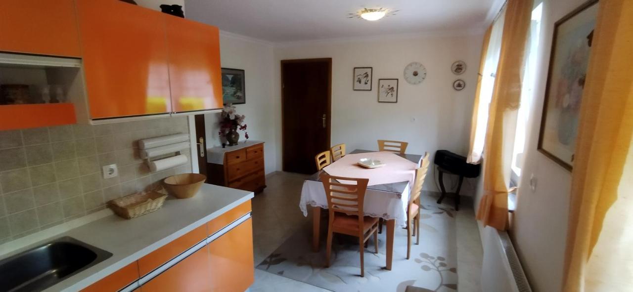 Apartmani Horvat - วาราซดินสเค โทพลิเซ ภายนอก รูปภาพ