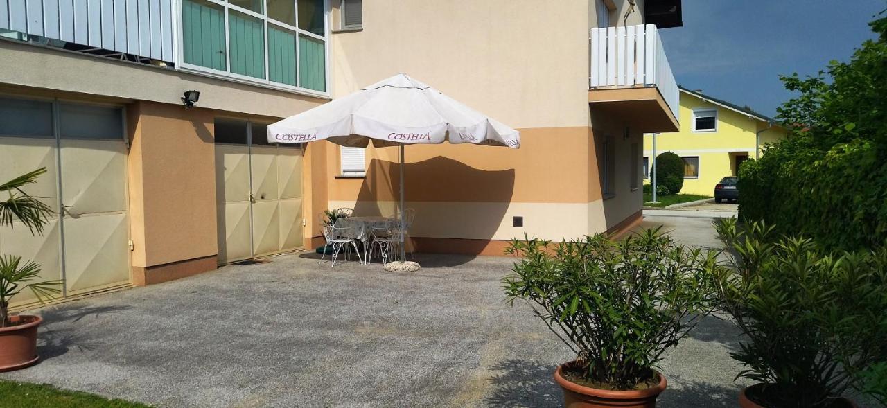 Apartmani Horvat - วาราซดินสเค โทพลิเซ ภายนอก รูปภาพ
